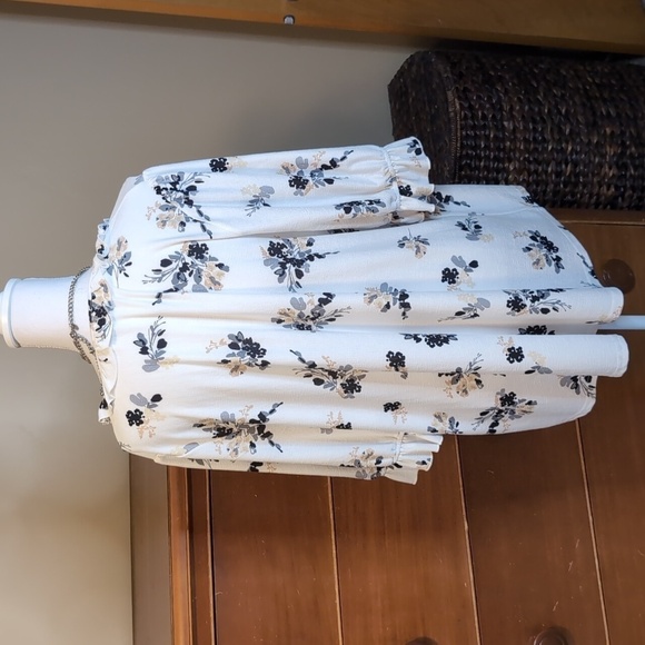 MELLODAY delicate FLORAL BOHO print lightweight blouse 1X - Picture 7 of 12